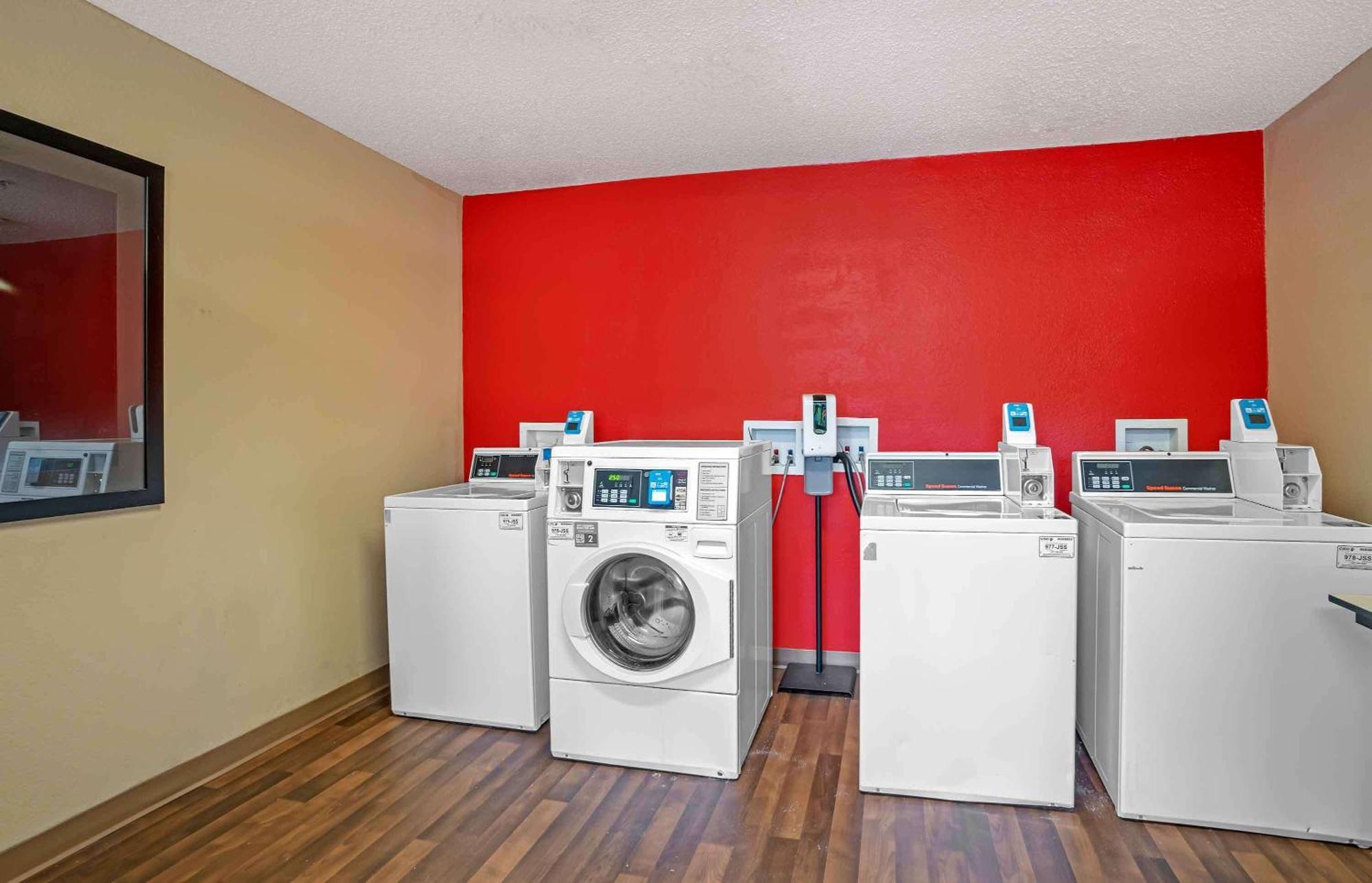 Extended Stay America Suites - Chesapeake - Crossways Blvd Екстер'єр фото